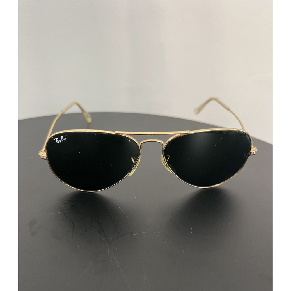 Ray-Ban Classic Gold Aviator Sunglasses with Black Protective Case